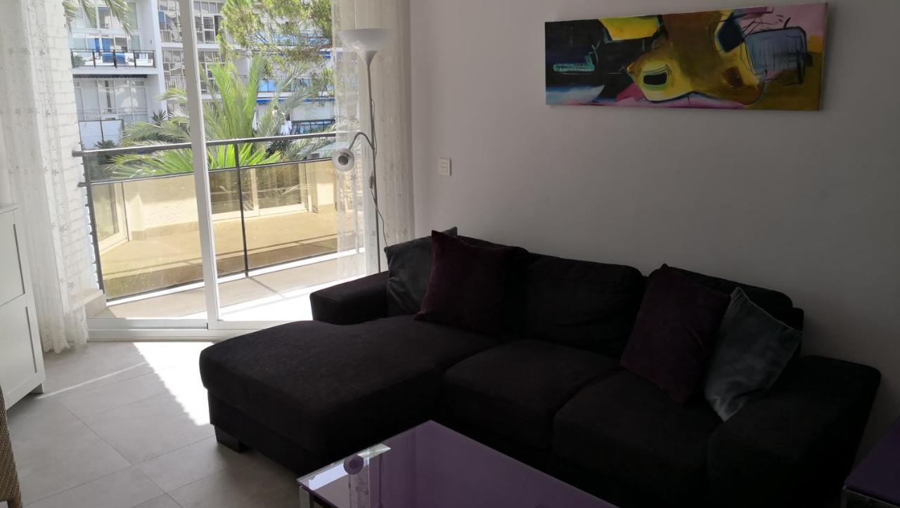 Skol 320C By Completely Marbella Exterior foto