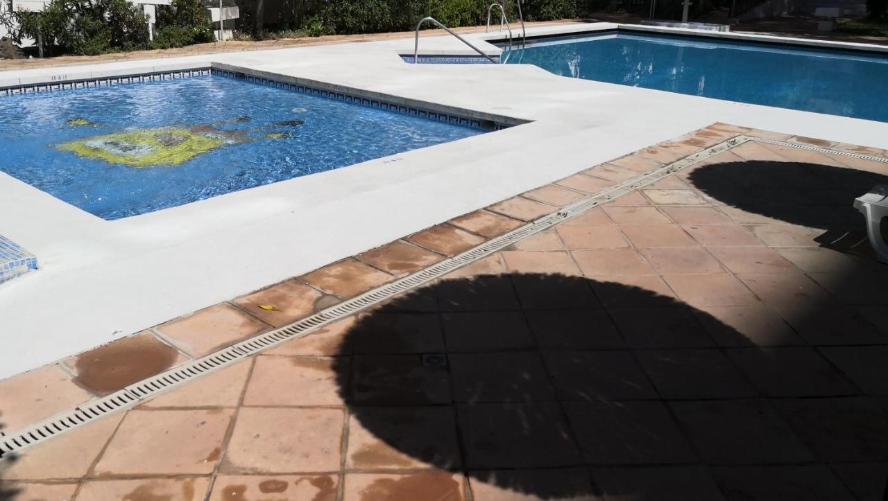 Skol 320C By Completely Marbella Exterior foto